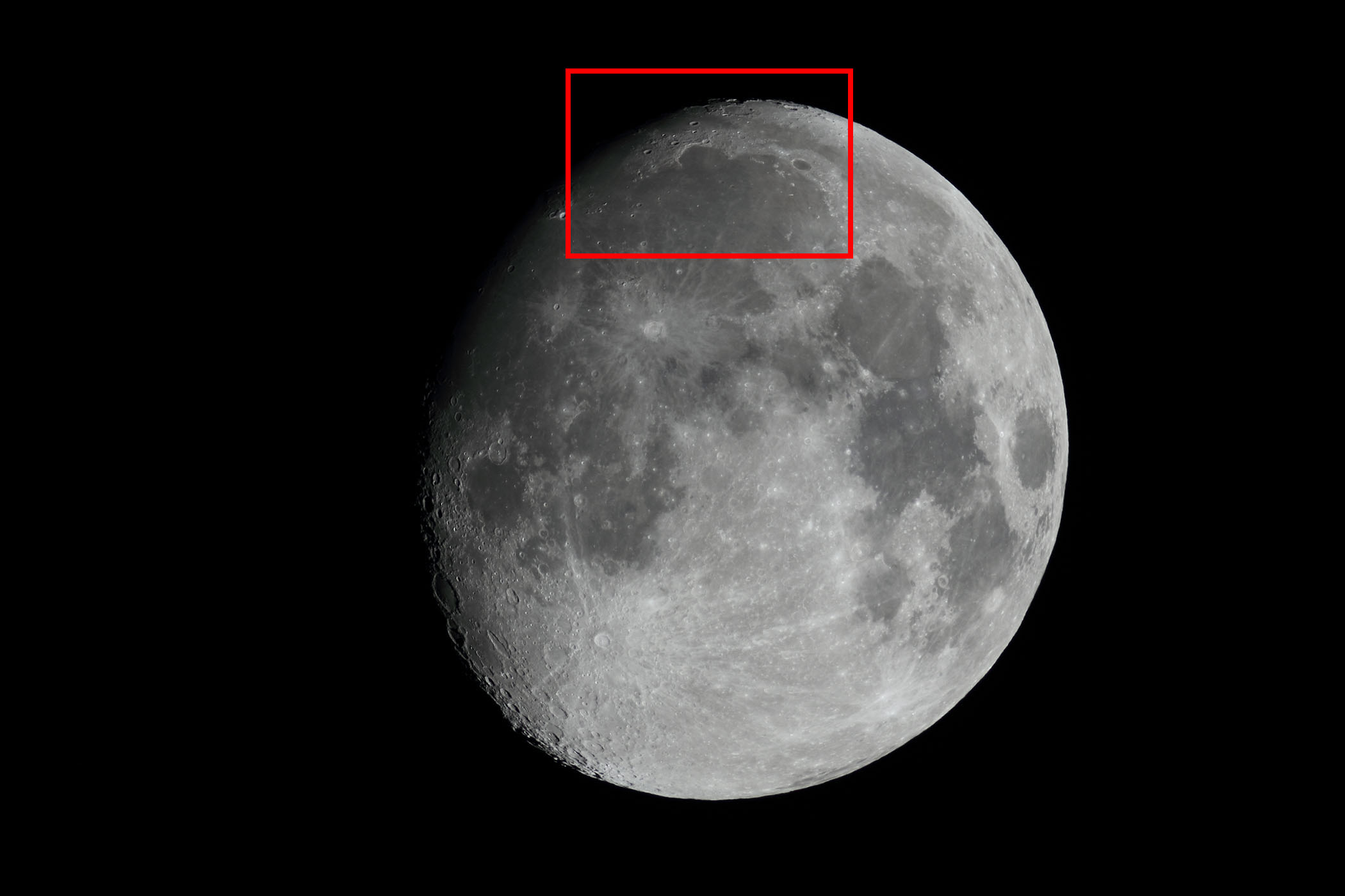 『月(月齢12.2)虹の入り江・プラトン付近』(2025年12月2日)