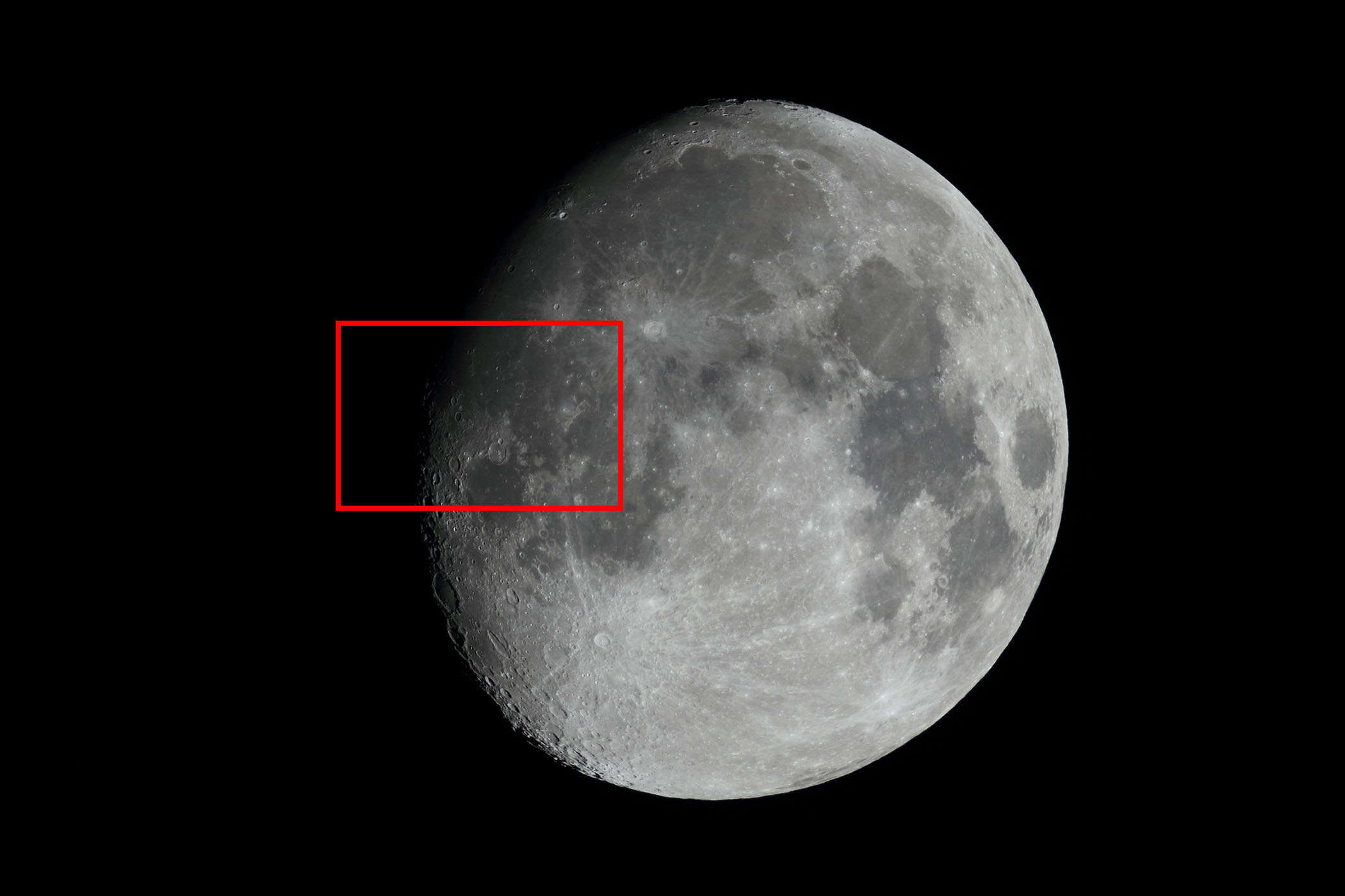 『月(月齢12.2)ガッサンディ・湿りの海付近』(2025年12月2日)