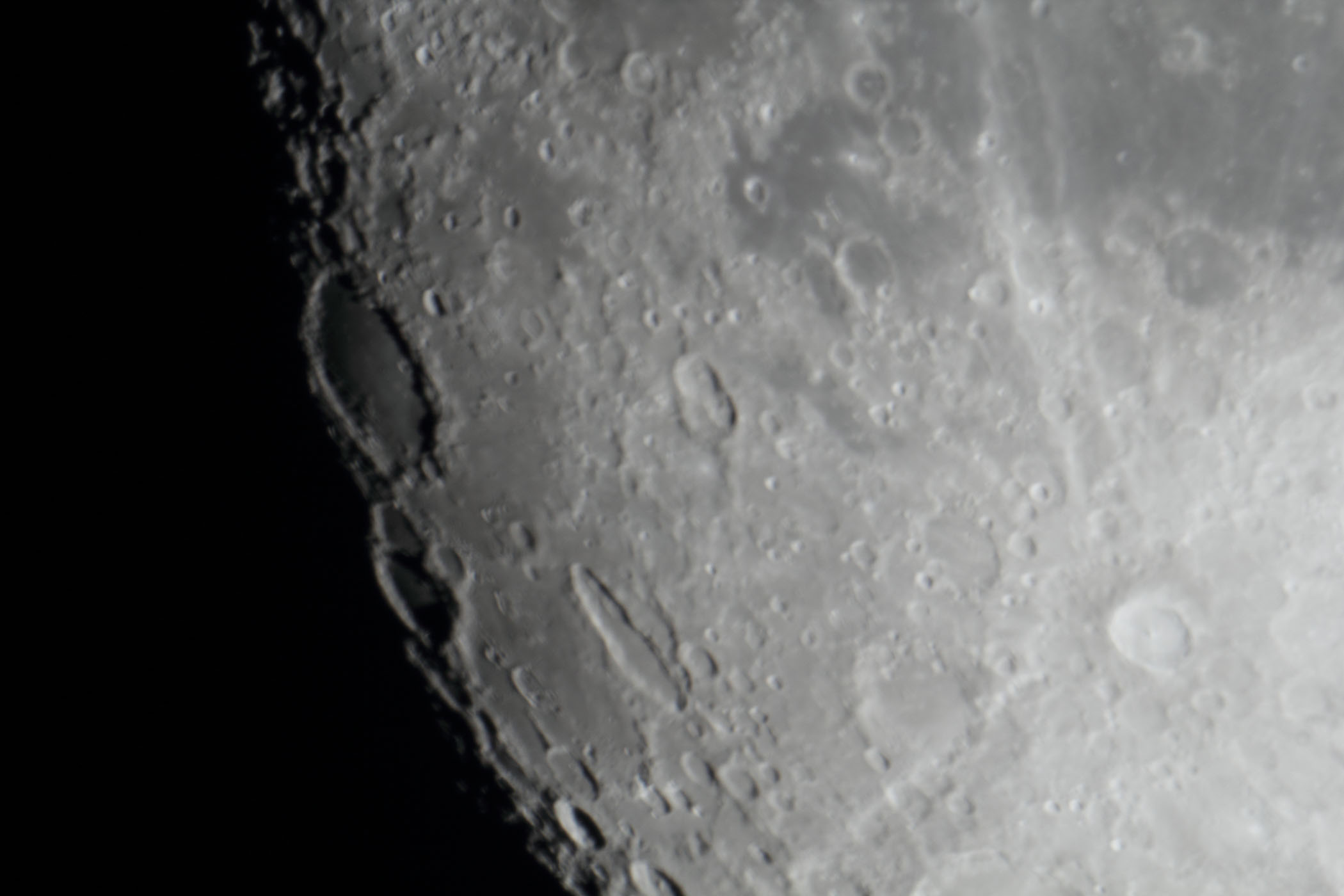 『月(月齢12.2)シッカート・ティコ付近』(2025年12月2日)